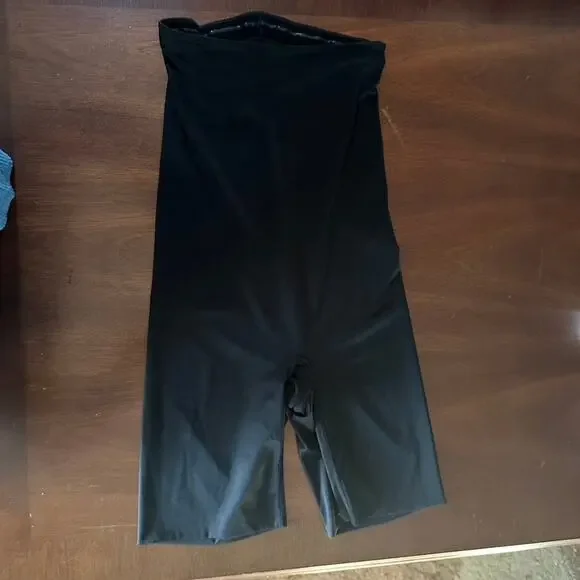 Spanx by Sara Blakely High Waisted Mid Thigh Short Black Women’s Medium - Picture 1 of 5
